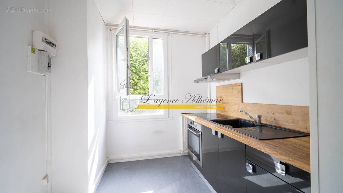 Appartement à MONTELIMAR
