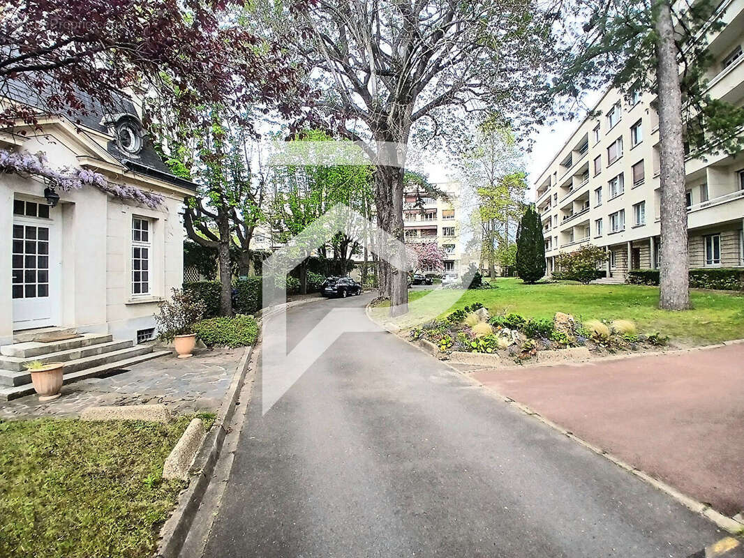 Appartement à MAISONS-LAFFITTE