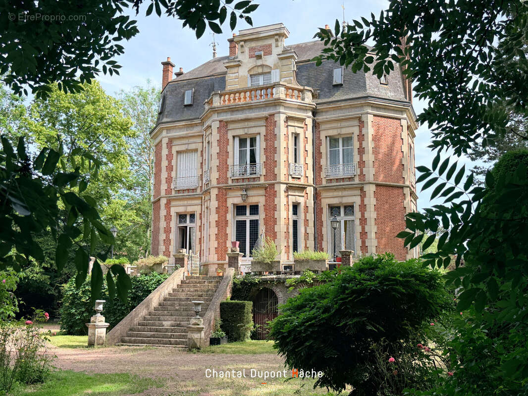 Maison à SAINT-PREST