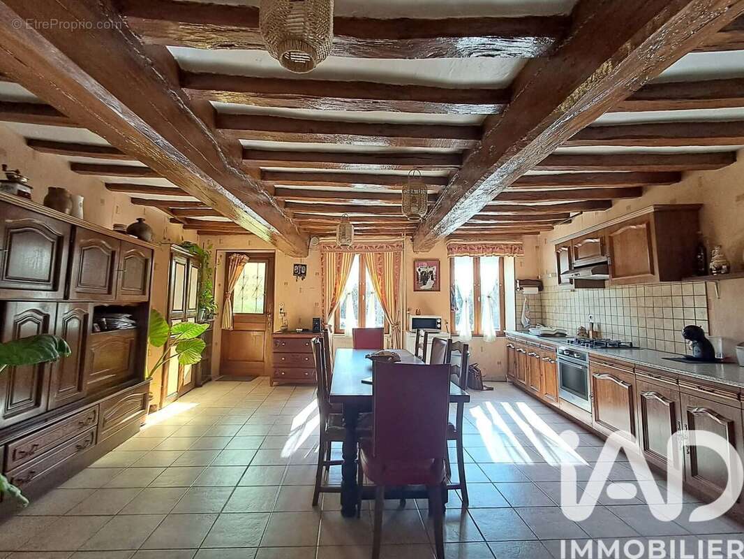 Maison 83 m² à Ligny-Le-Chatel  - photo 4