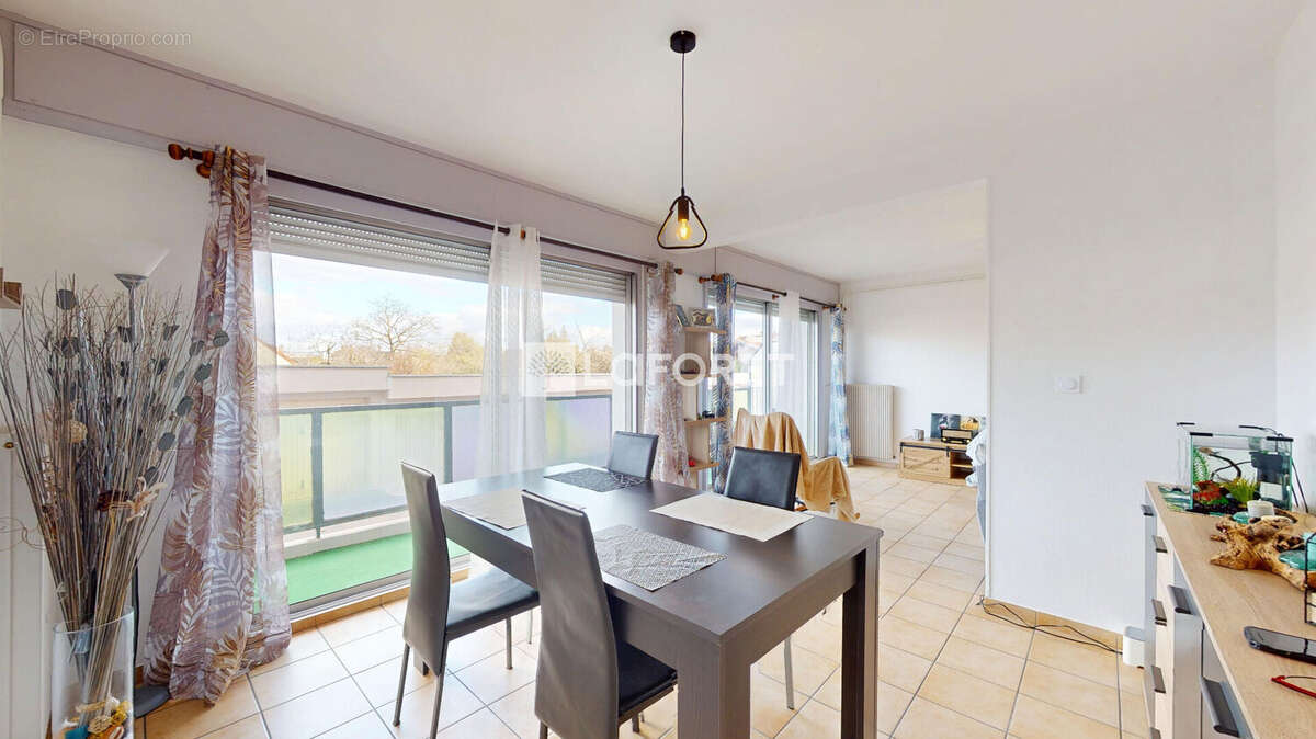 Appartement à MOULINS