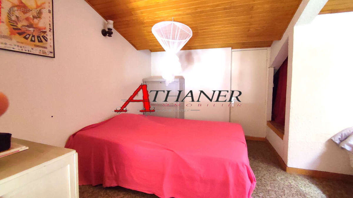 Appartement t3 + mezzanine, parking - canet port - photo 13
