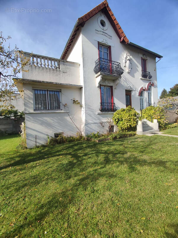 Maison à AULNAY-SOUS-BOIS