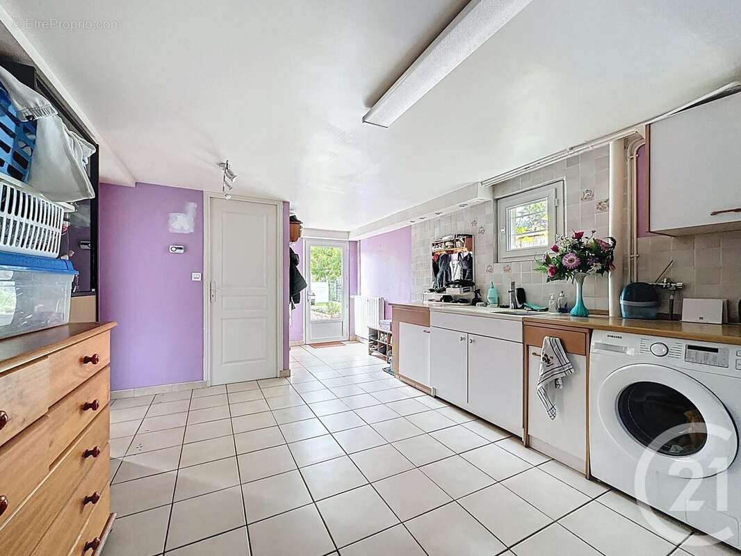 Maison à LIVRY-SUR-SEINE