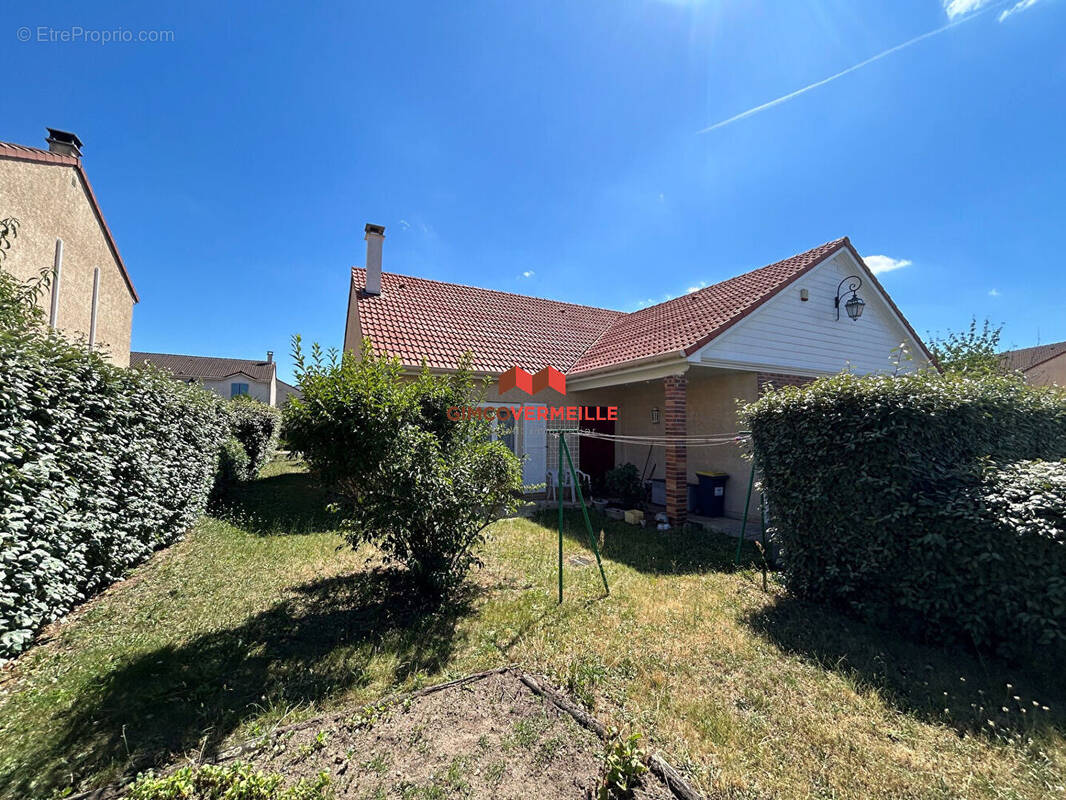 Maison à CARRIERES-SOUS-POISSY
