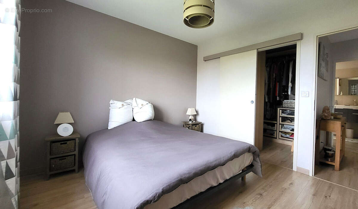 Maison à CHAMPAGNAT