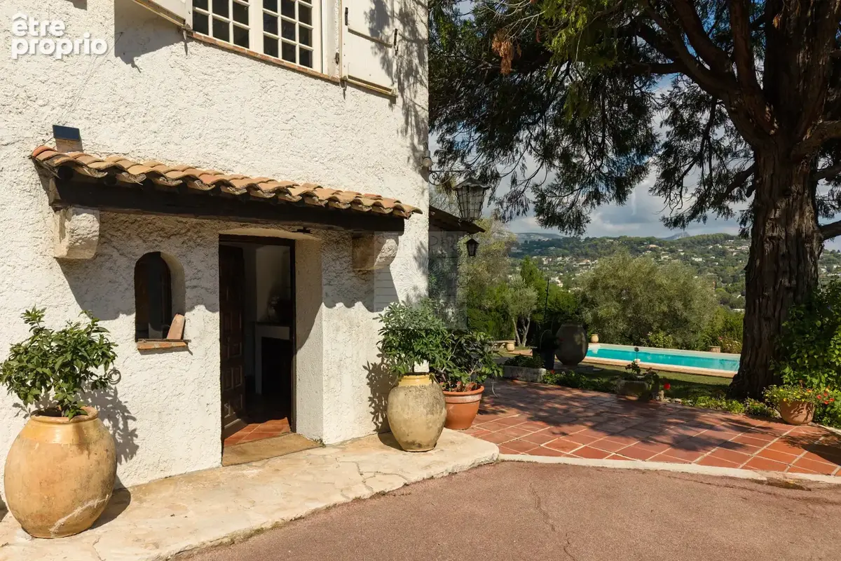 La Colle-sur-Loup - Propriété 256m2 - Vue village St Paul - photo 6