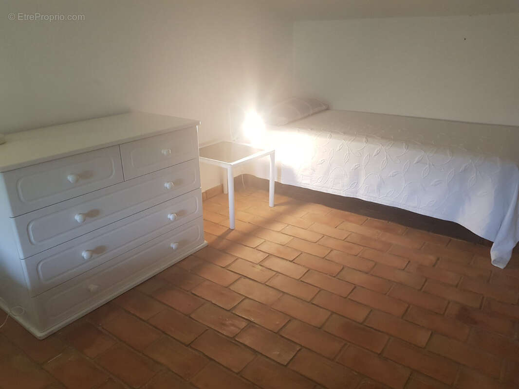 Maison à FORCALQUIER