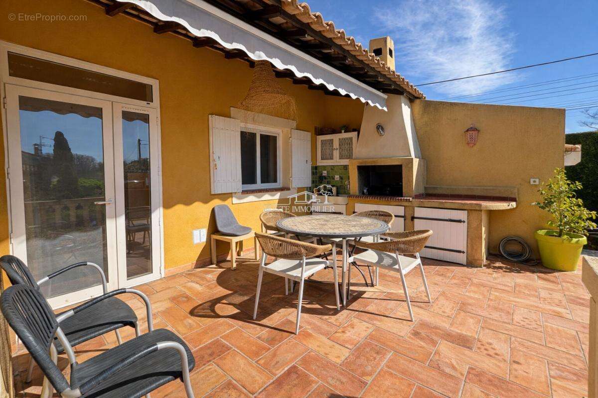 Maison Marignane 5 pièces 148 m2 - photo 4