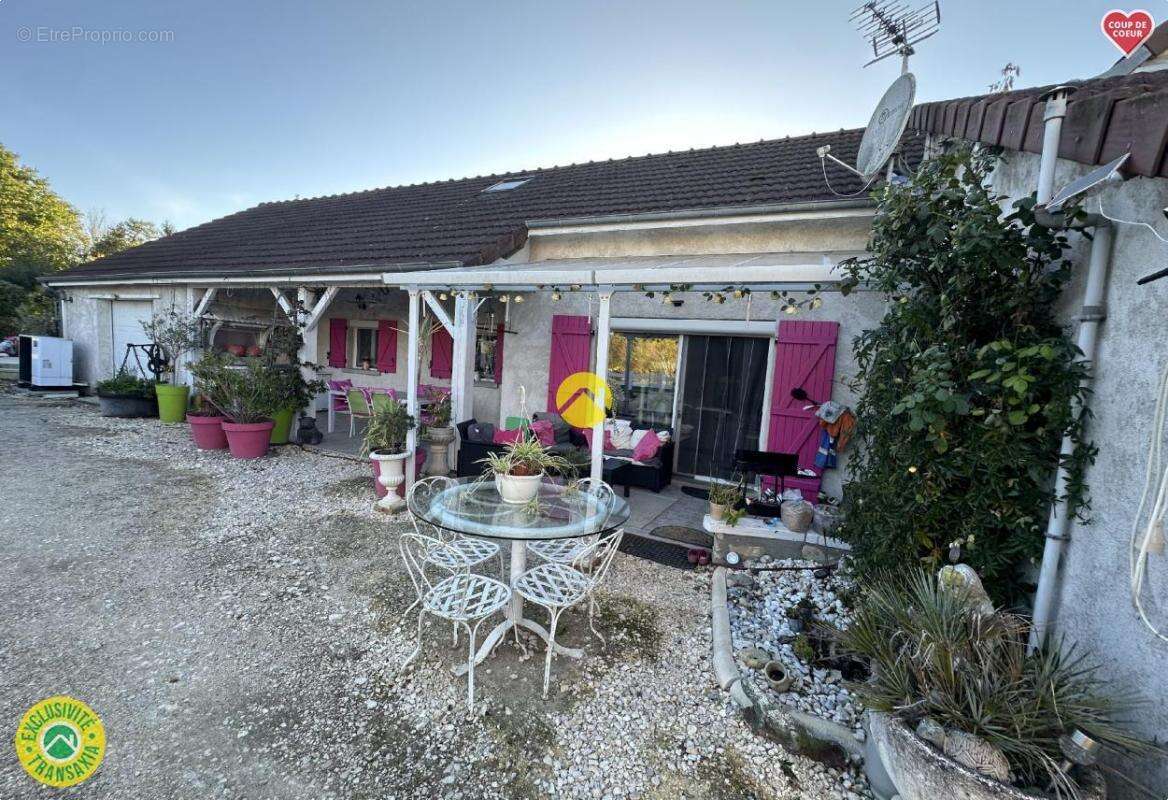 Maison à MENETOU-COUTURE