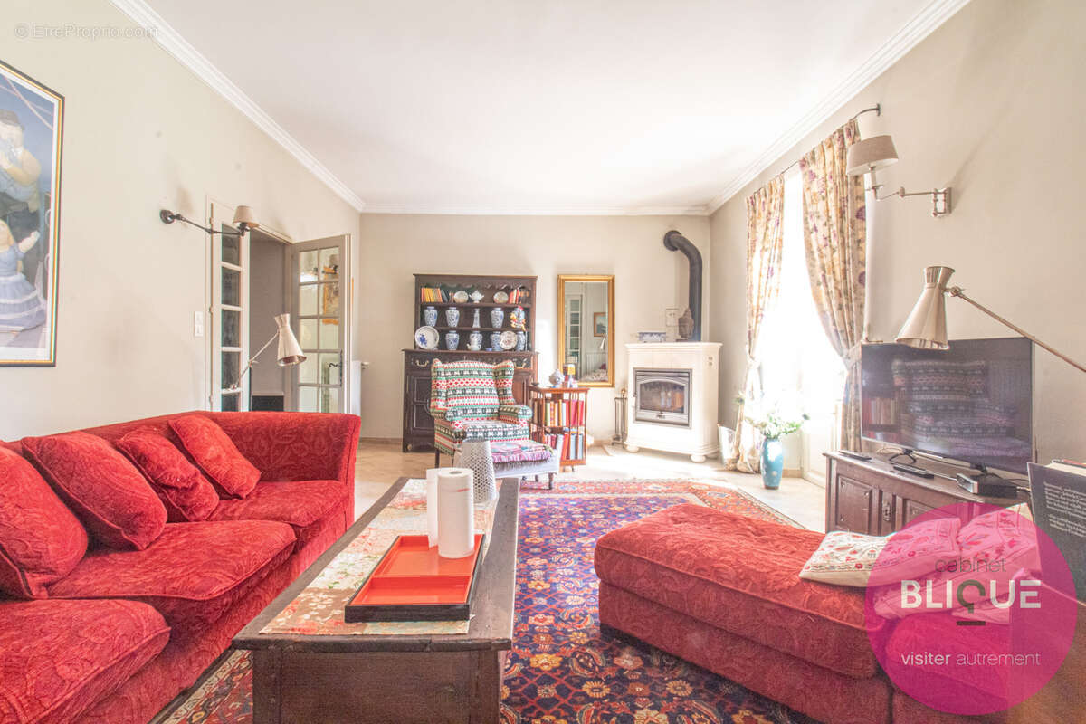 Maison à DOMEVRE-SUR-VEZOUZE