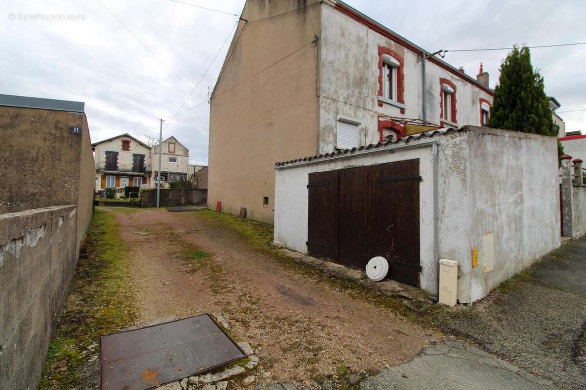 Photo 8 - Maison à MONTCEAU-LES-MINES