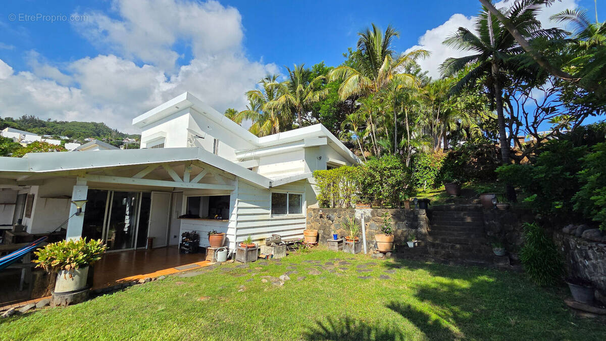 Maison à SAINT-DENIS