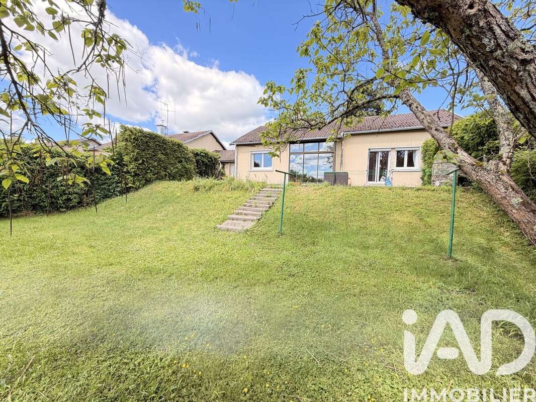 Maison 104 m² à Saint-Remy  - photo 5