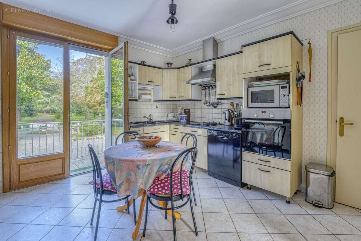 Maison à LES SORINIERES