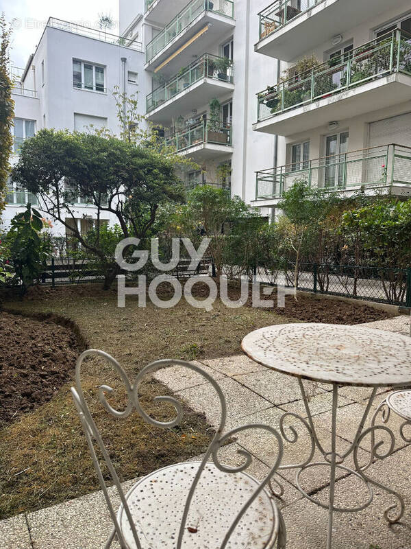 Appartement à PARIS-12E