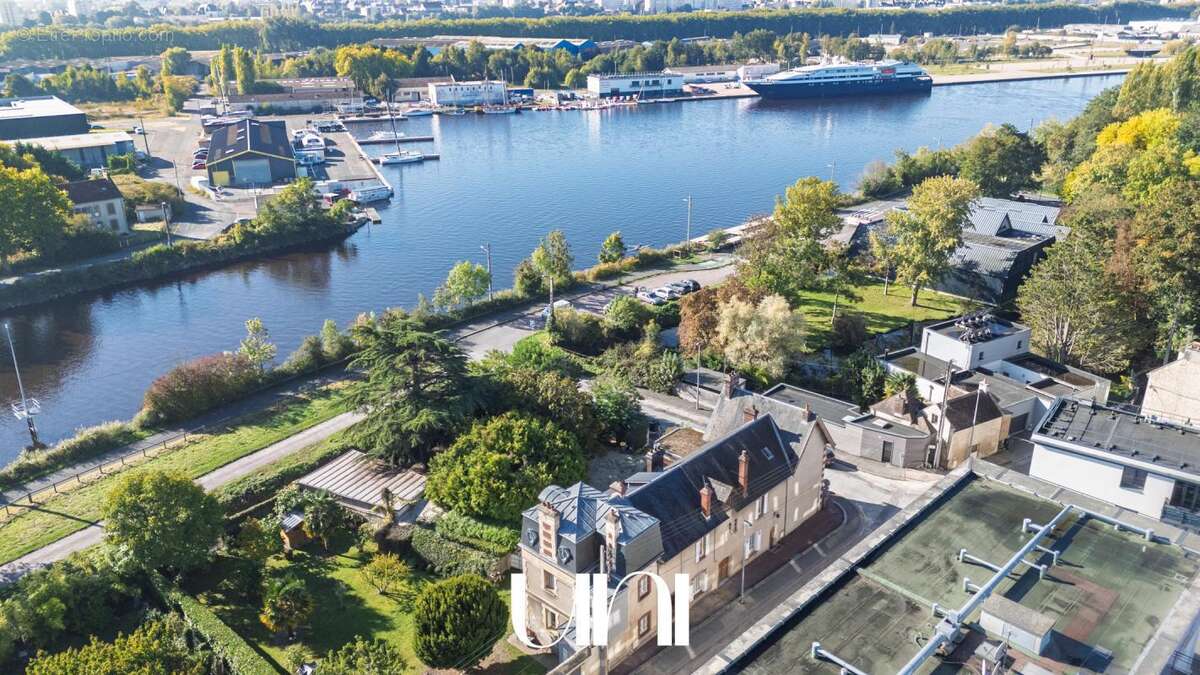 Maison à HEROUVILLE-SAINT-CLAIR