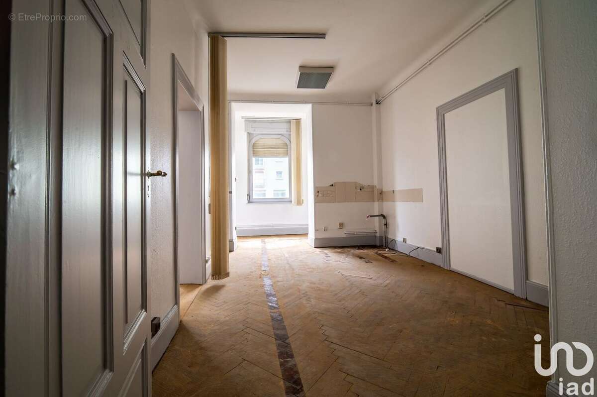 Photo 9 - Commerce à SARREBOURG