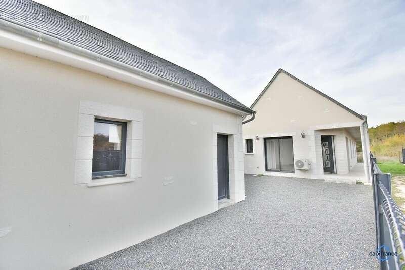 Maison à LES MONTILS