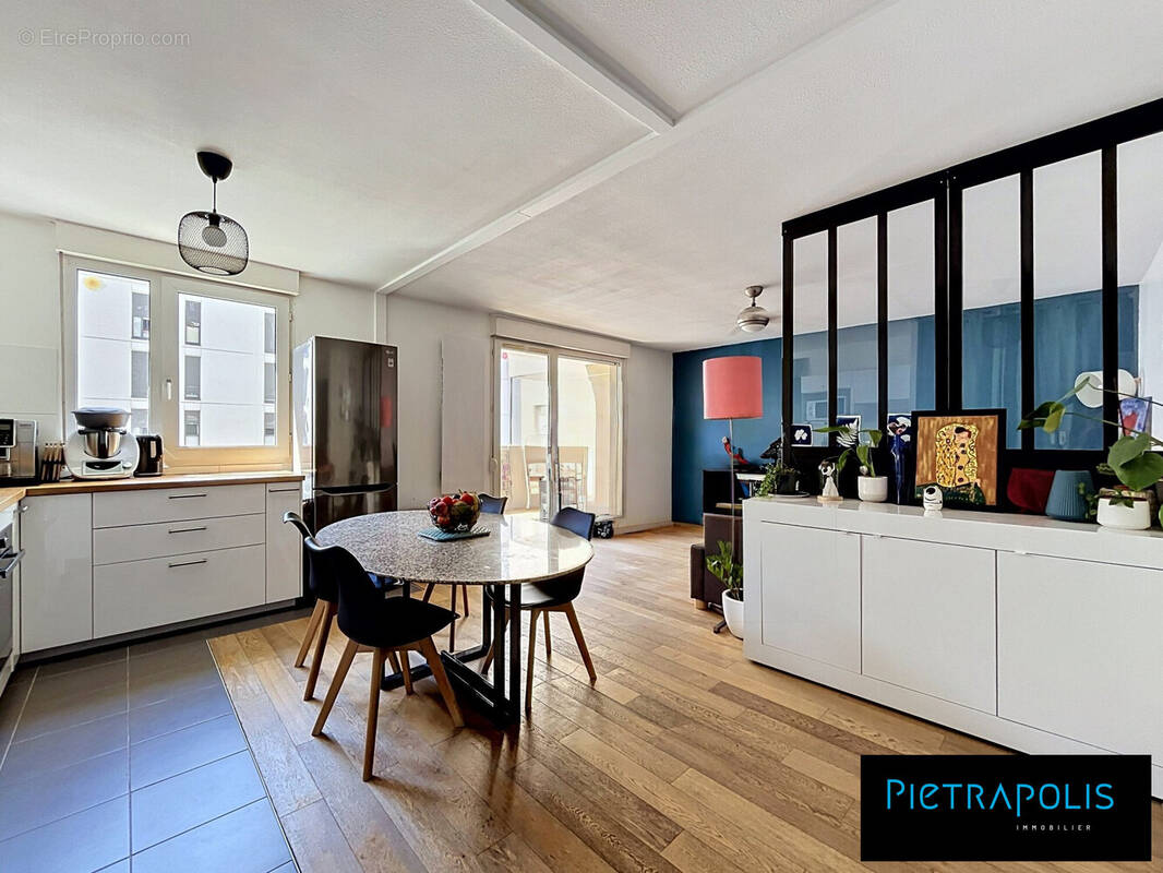 Appartement à LYON-7E