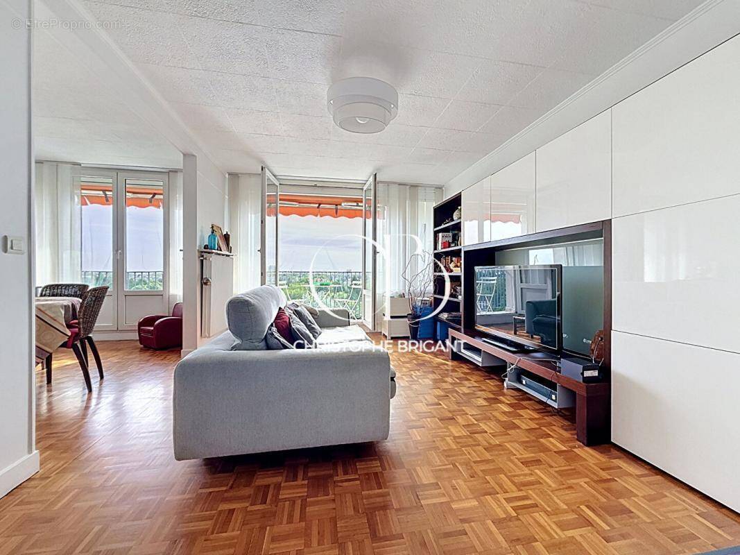 Appartement à VITRY-SUR-SEINE