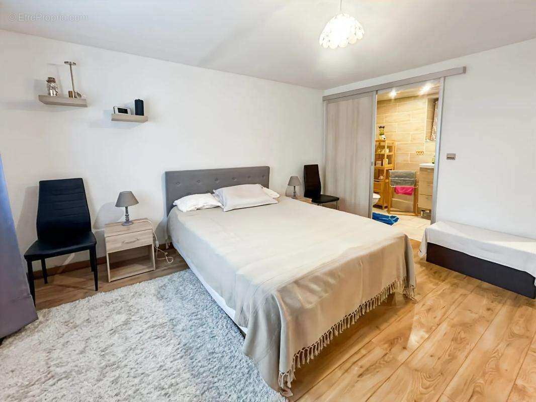 Maison à LA BERTHENOUX