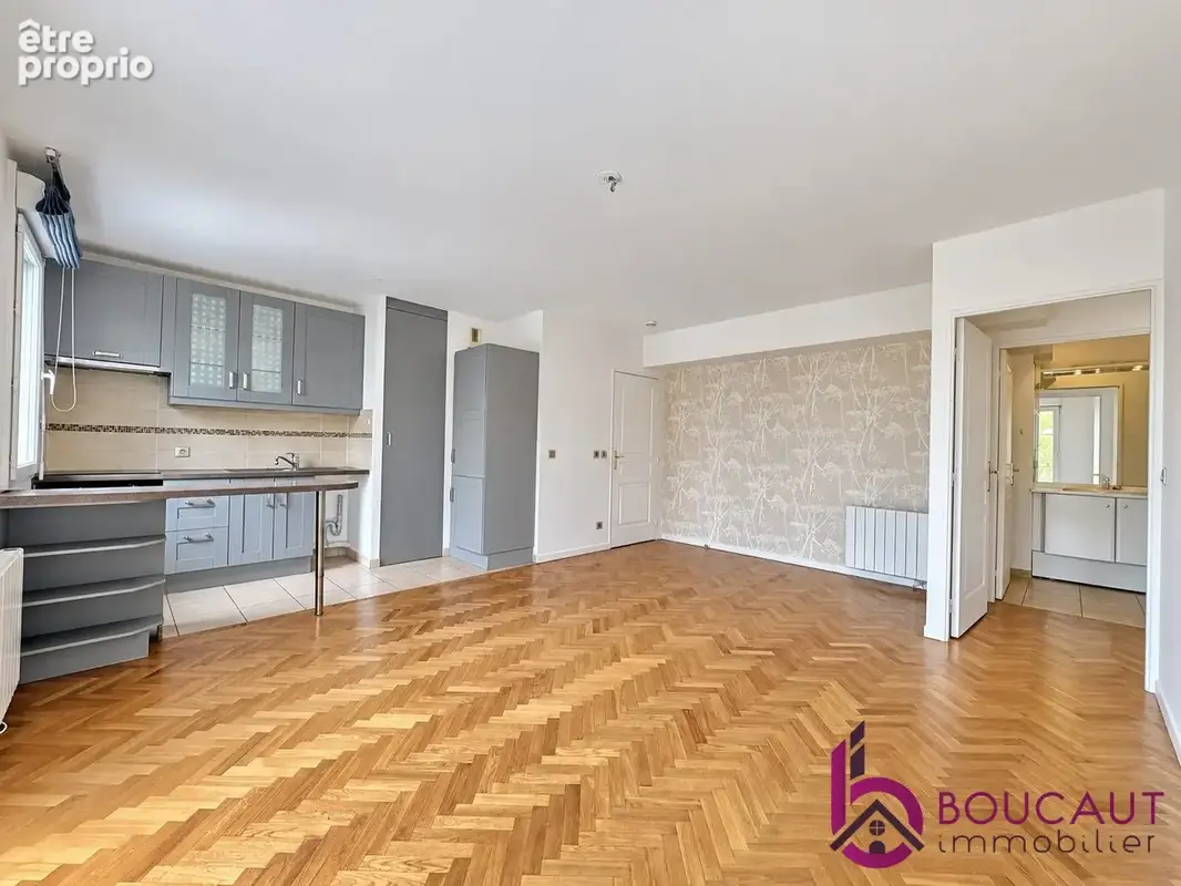 Appartement à LE PLESSIS-ROBINSON