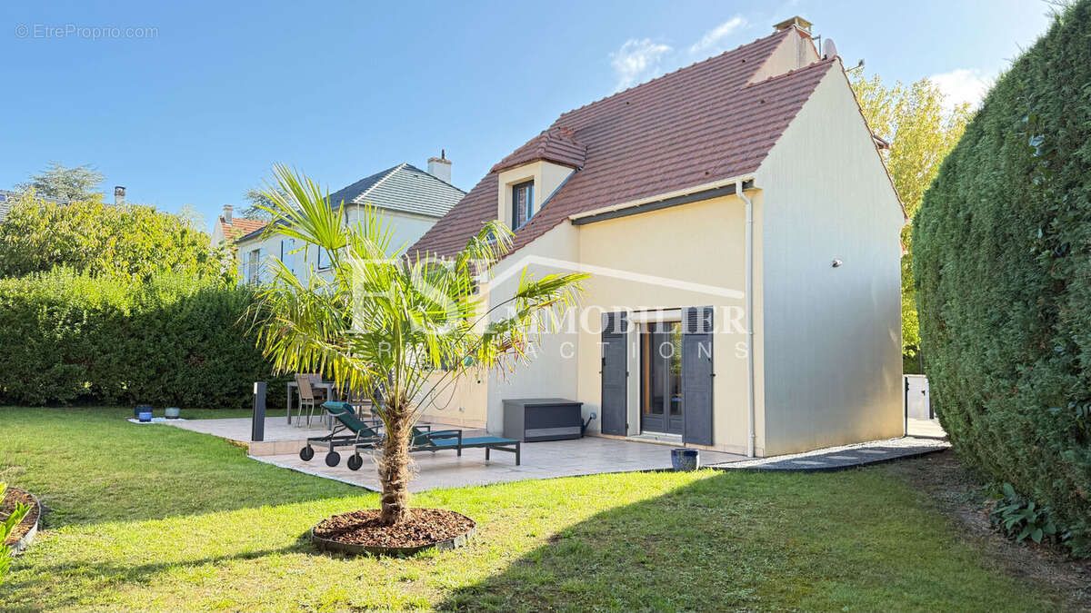 Maison à SAINT-PRIX