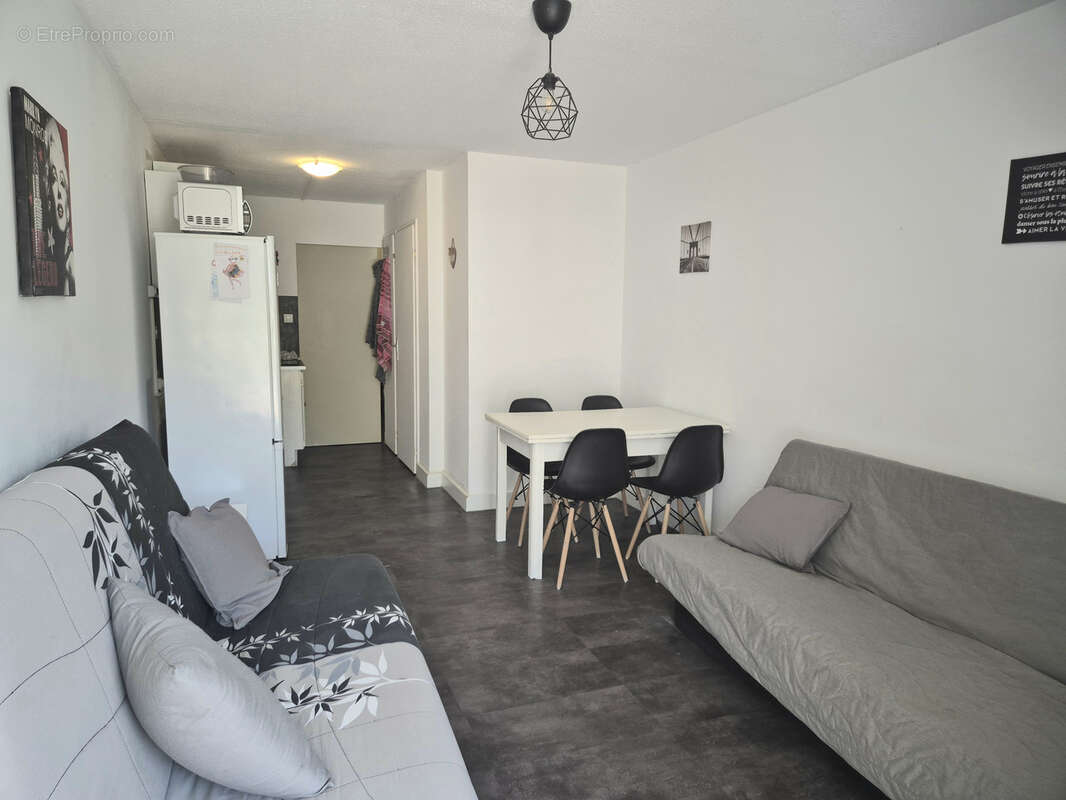 Studio cabine de 26,81 m2, terrasse et parking - photo 2