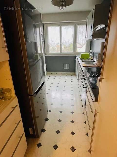 Appartement à CHENNEVIERES-SUR-MARNE