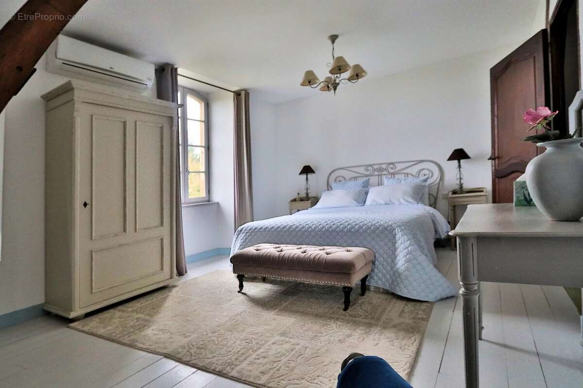 Maison de caractère, 4/5 chambres, 2503m² de terrain avec piscine - photo 22