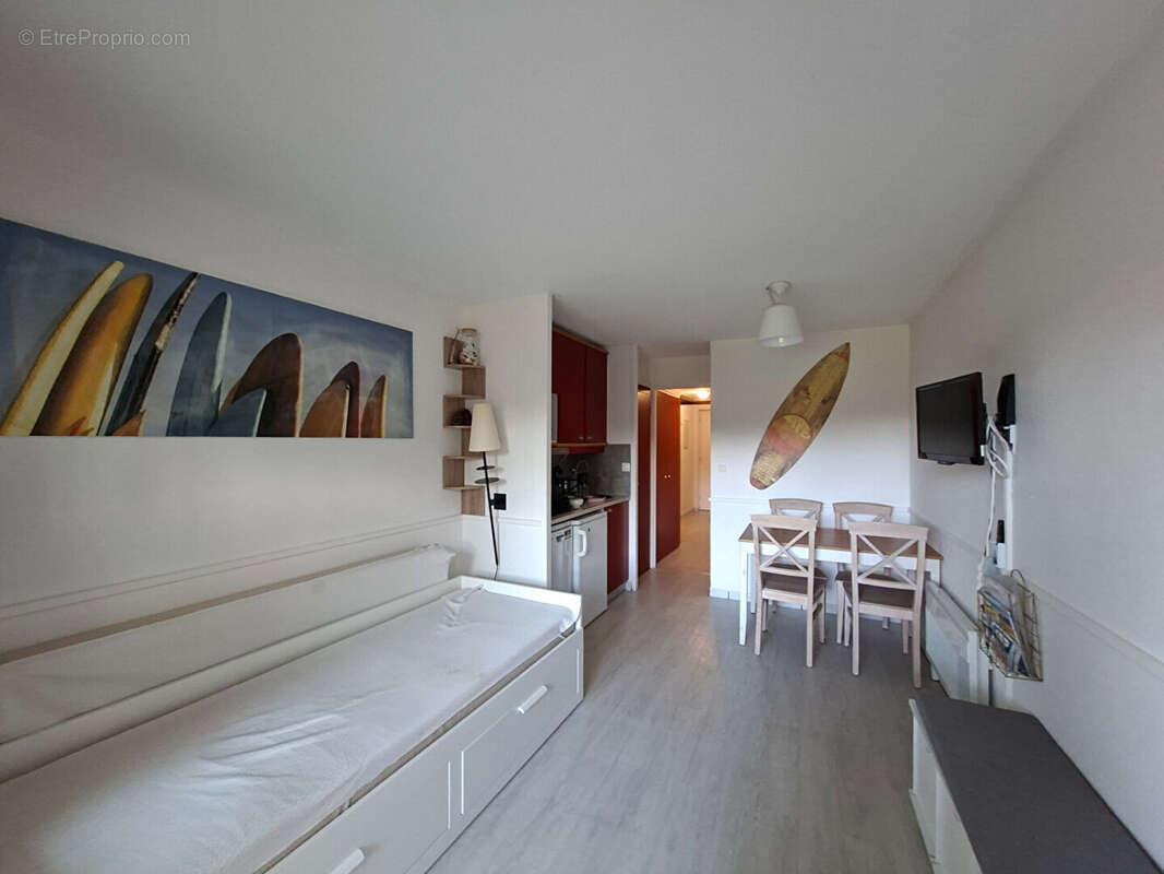 Appartement à MOLIETS-ET-MAA