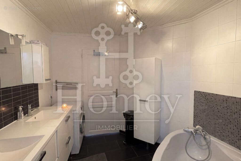 Appartement à ANNEMASSE