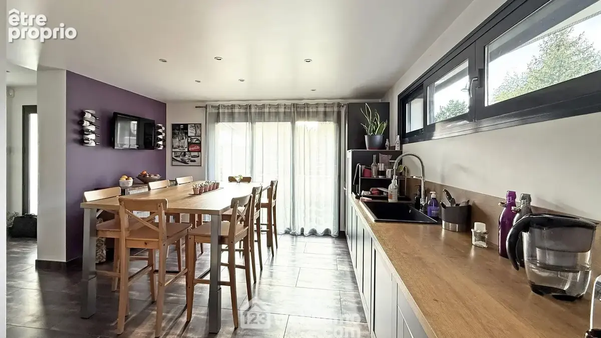 Maison 125 m² à Ormesson-Sur-Marne  - photo 4