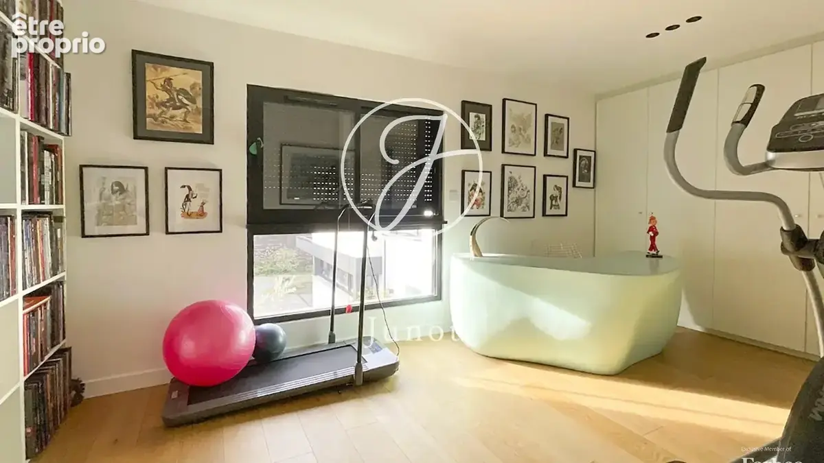 Genech - Maison contemporaine à vendre - 9 pièces - 252m² - 4 chambres - DUPLEX annexe de 2 pièces indépendant - Garage et carpo - photo 12