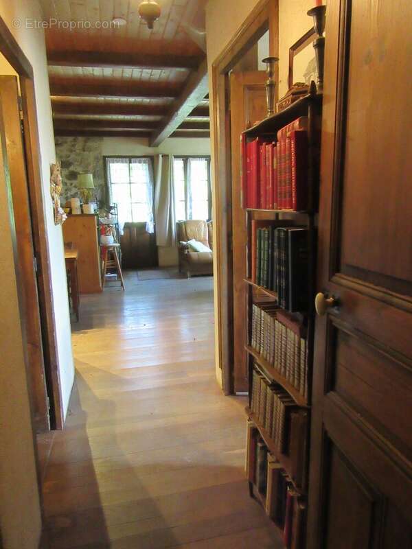 Maison à CAMPUAC