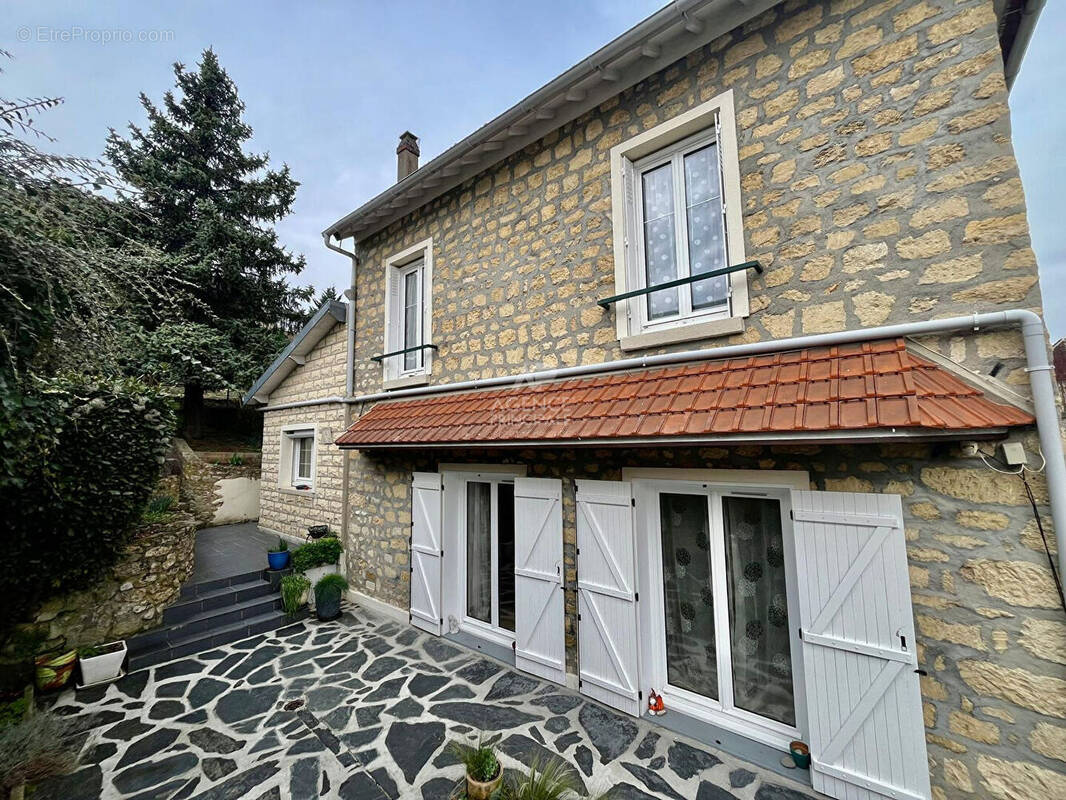Maison à VAUREAL