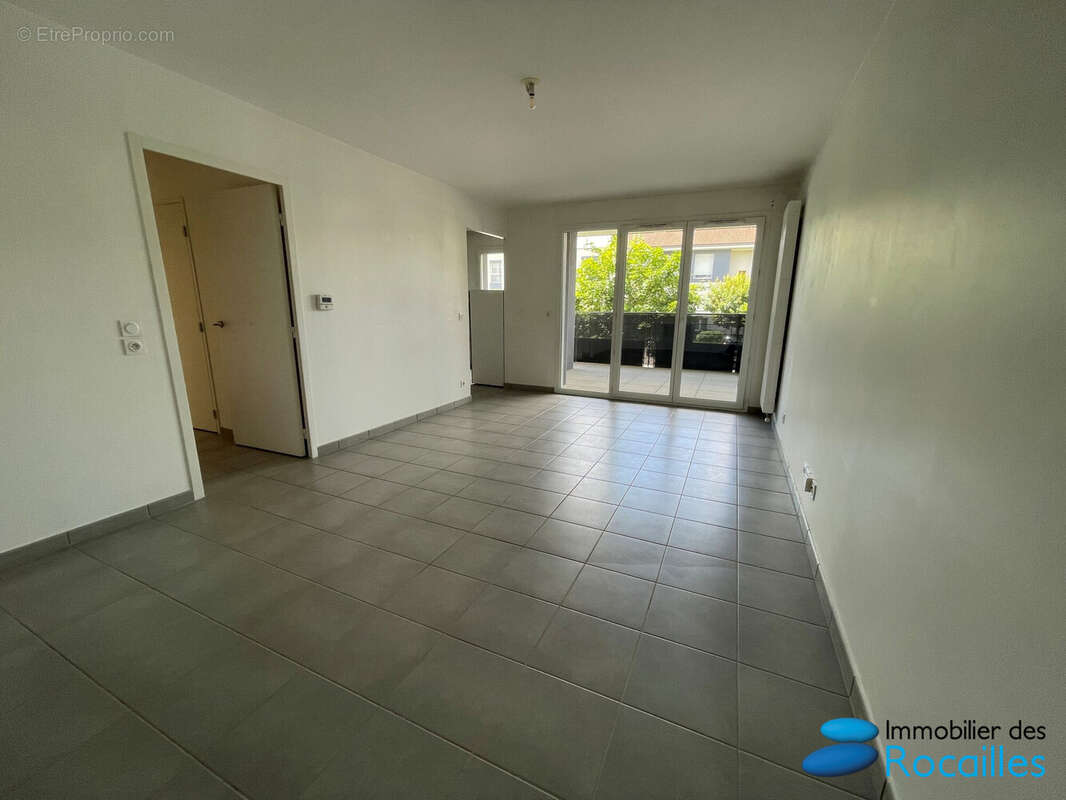 Appartement à REIGNIER