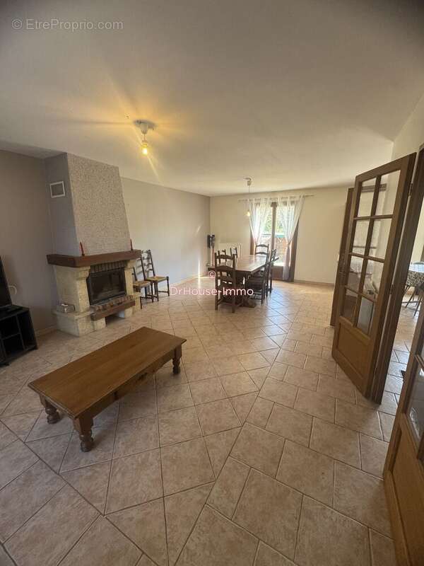 Maison à NANTEUIL-LES-MEAUX