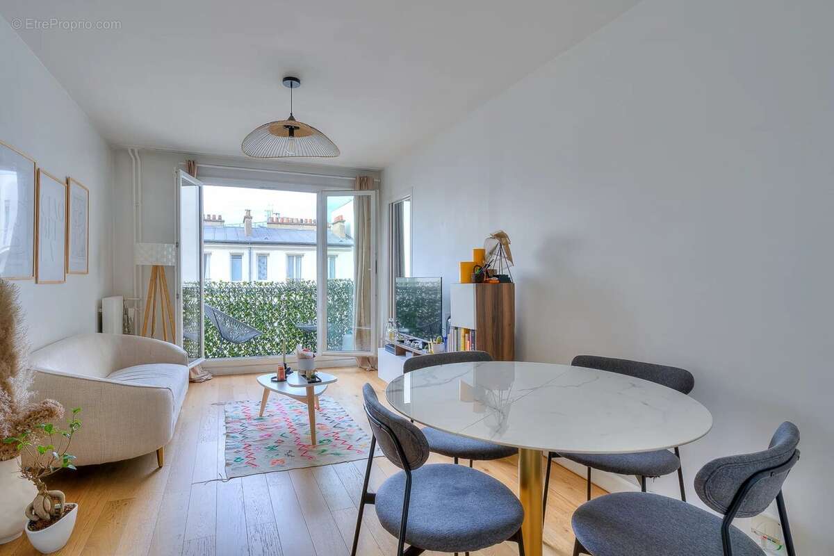 Appartement à ISSY-LES-MOULINEAUX