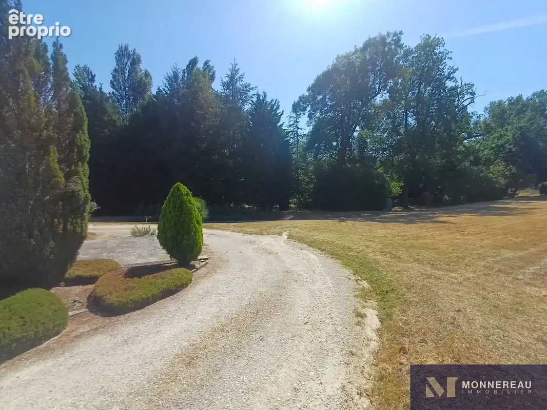 Maison individuelle sur sous sol avec grand terrain - photo 16