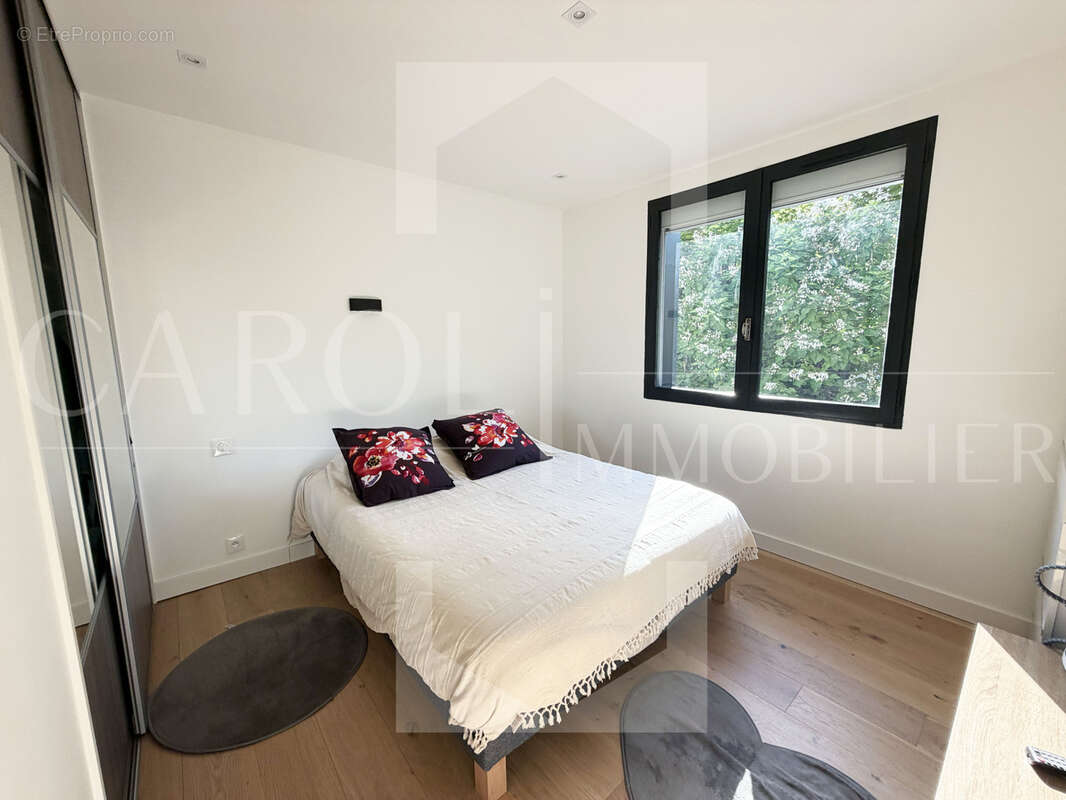 SILLINGY - Maison T4 + Appartement T3 197 m2 - photo 10