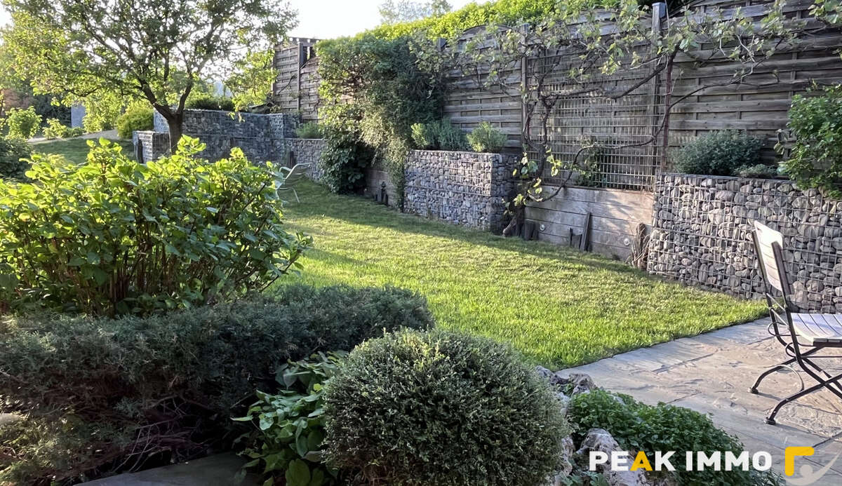 EXCLUSIVITÉ   Appartement duplex avec espace bien-être jaccuzzi spa jardin aménagé et vue montagnes à Ville-en - photo 4