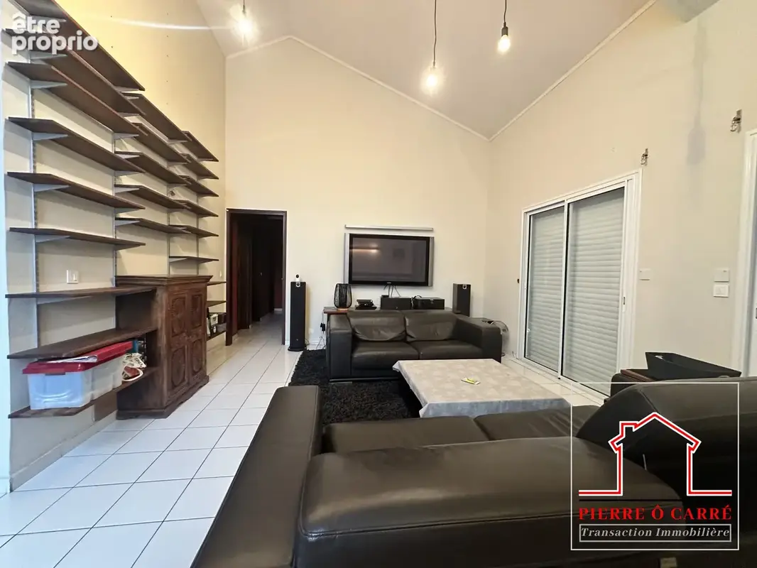 Maison 9 pièces 240 m² à vendre à Saint-Denis (97490) - photo 6