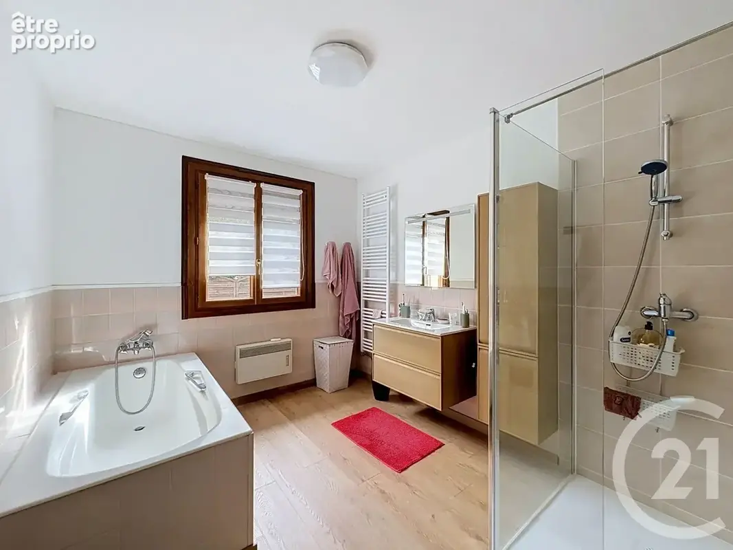 Maison 5 pièces 200 m² à vendre à Saint-Julien-Les-Villas (10800) - photo 8