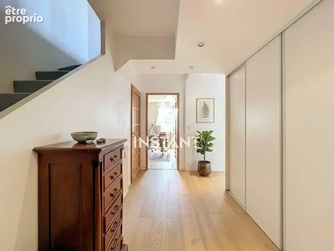 Coup de coeur absolu - Magnifique duplex inversé 5/6 pièces - photo 18