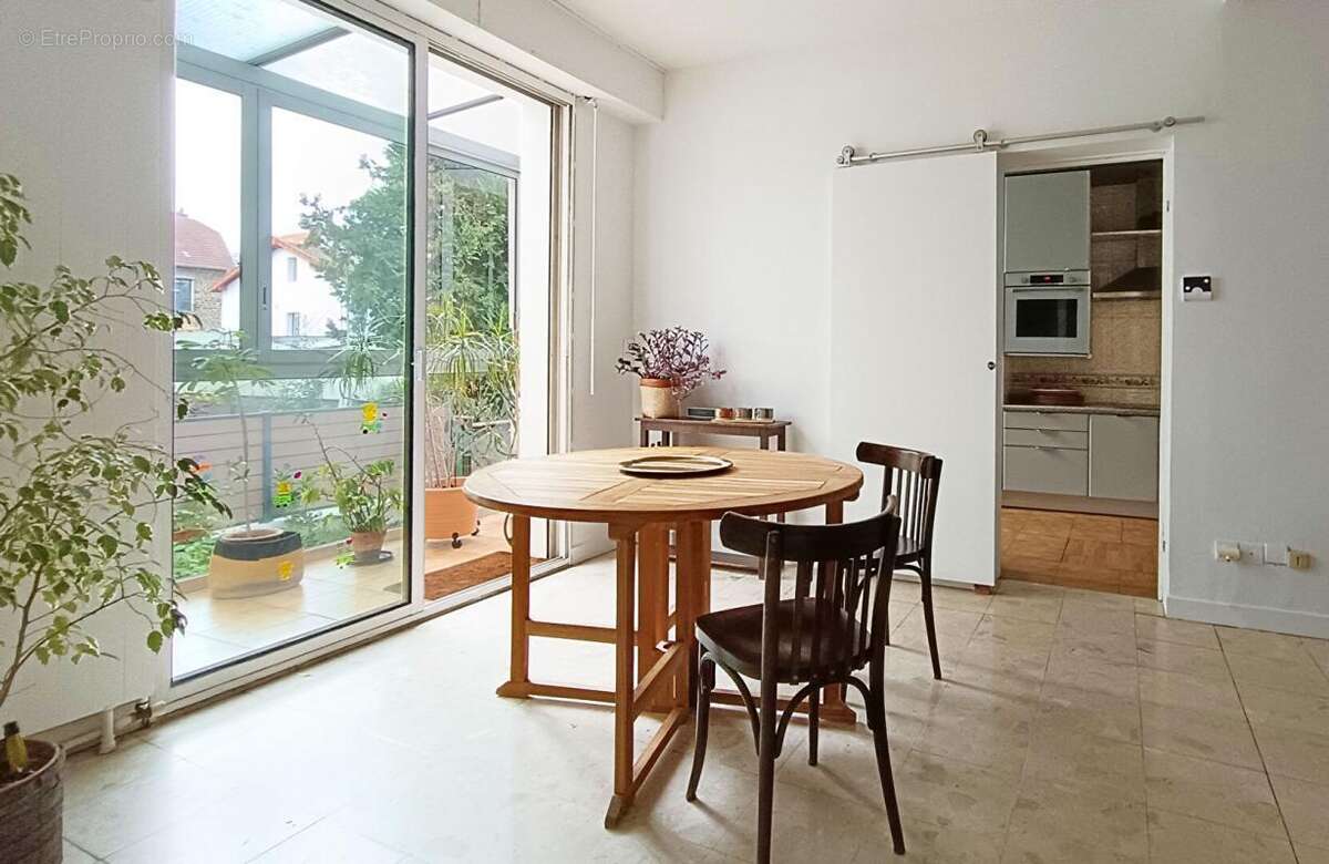 Maison à ROMAINVILLE