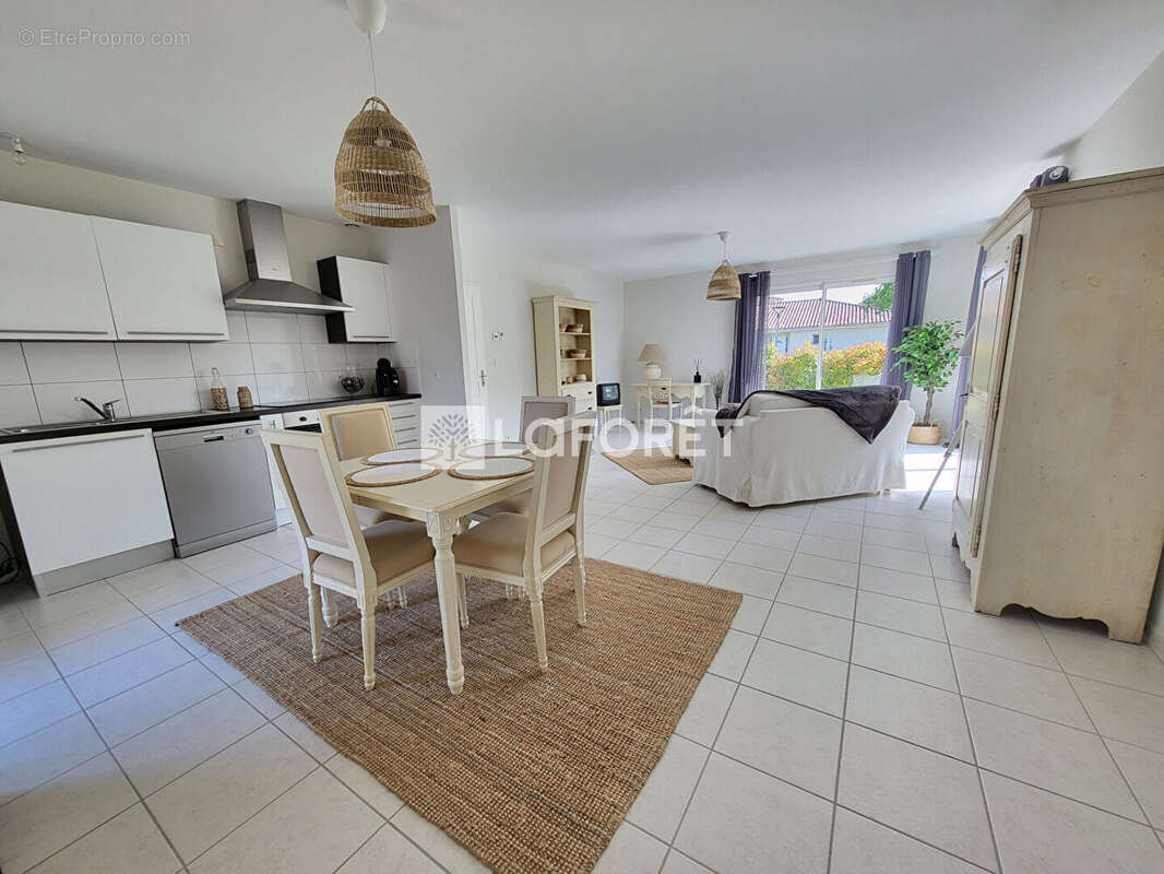 2 Maisons à Aureilhan 8 pièces 172 m2 - photo 8