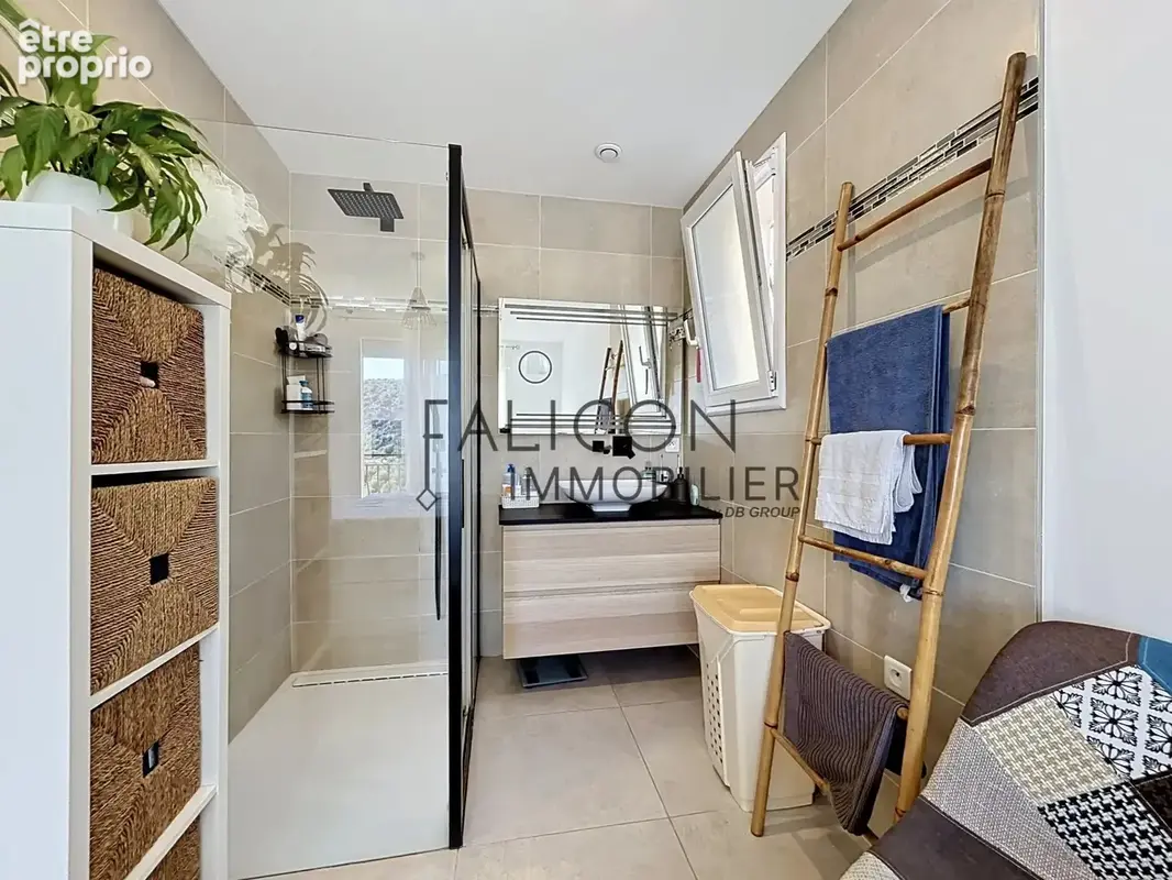 Maison en copropriété 129 m² à Falicon — Vue Panoramique & Piscine - photo 9
