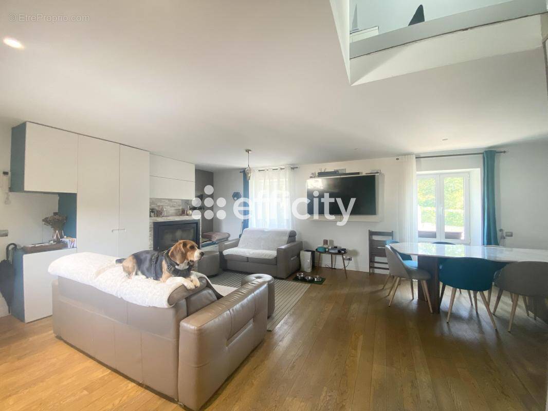 Appartement à LE CHESNAY